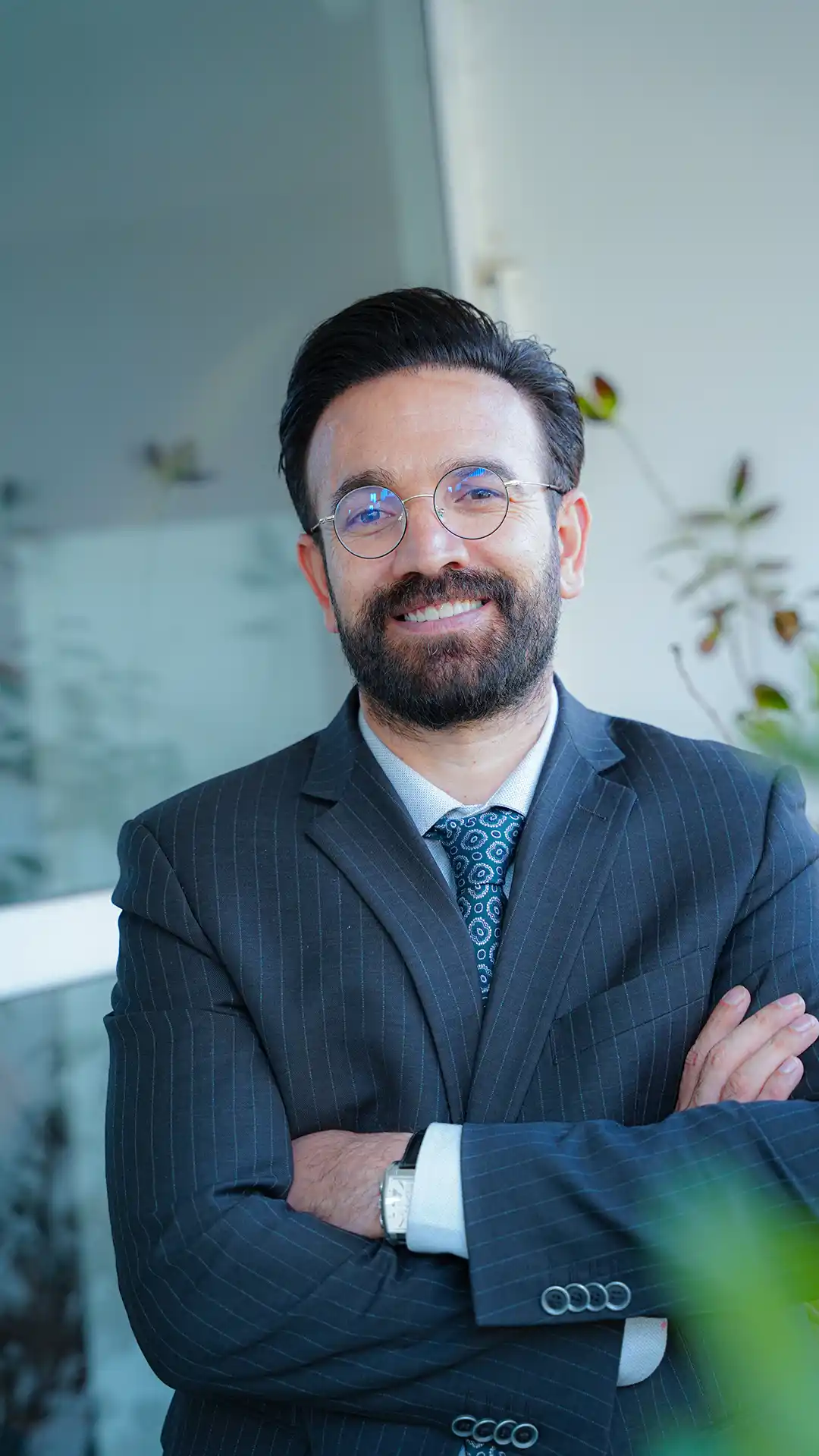 نادر امینی پارسا وکیل امور بین الملل